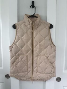 J. Crew Quilted Light Beige Puffer Vest